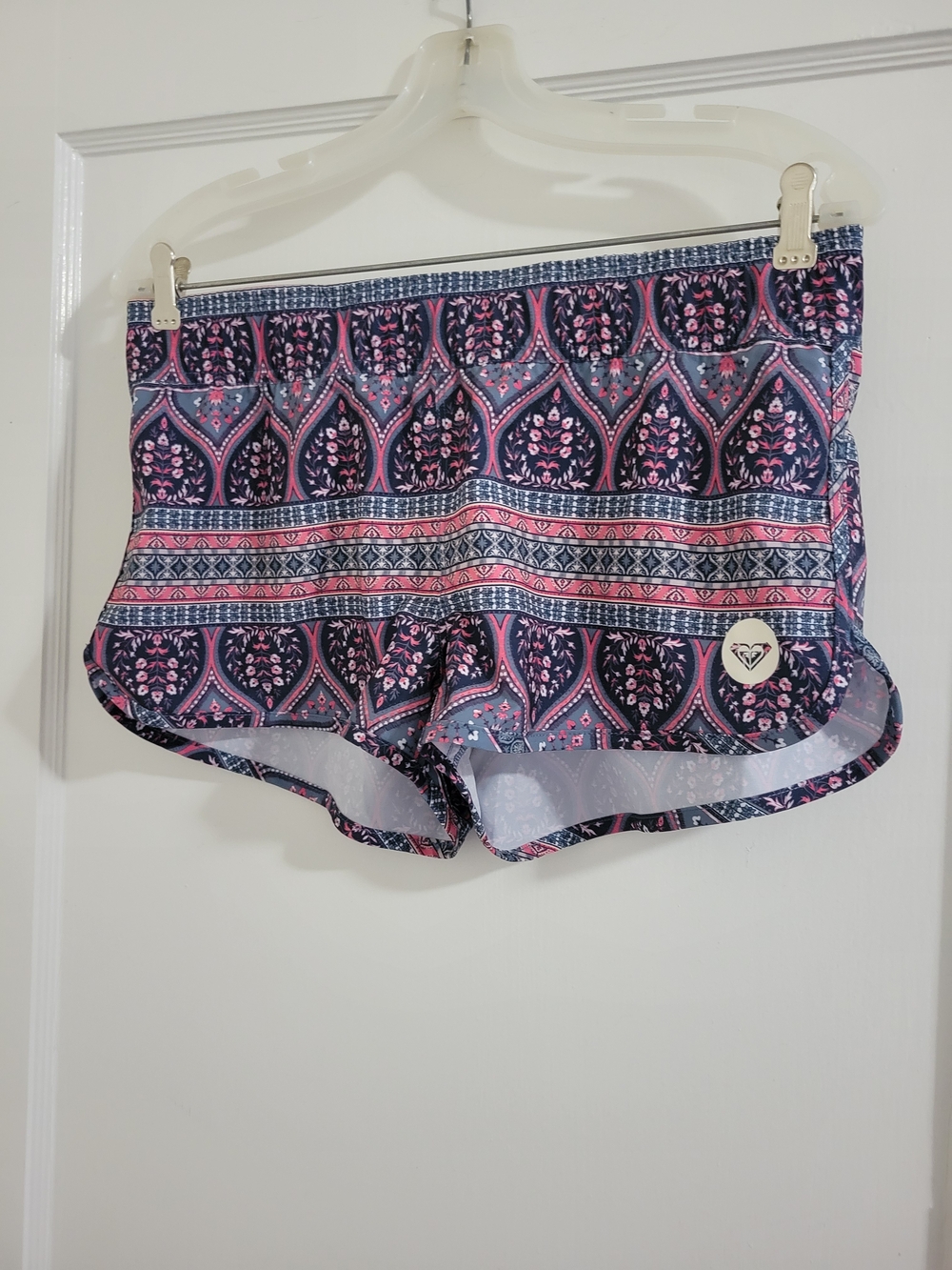Roxy Women's Navy & Pink Elasticated Board shorts